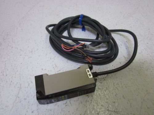 OMRON E3X-A21 30VDC PHOTOELECTRIC SWITCH *USED*