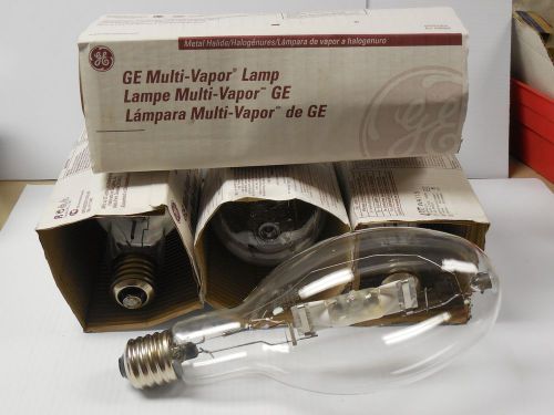 NEW LOT OF 4 GE MULTI-VAPOR LAMP LIGHT BULB MVR400/U 400 WATT 400W