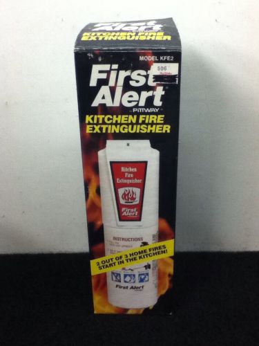 First Alert Kitchen Fire Extinguisher Model KFE2 New Old Stock-1985