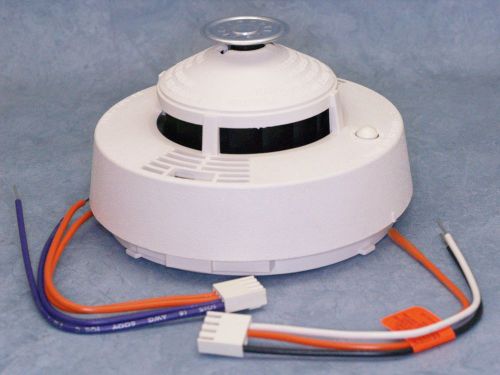BRK Photoelectronic Smoke Detector With Thermal Sensor 5919TH