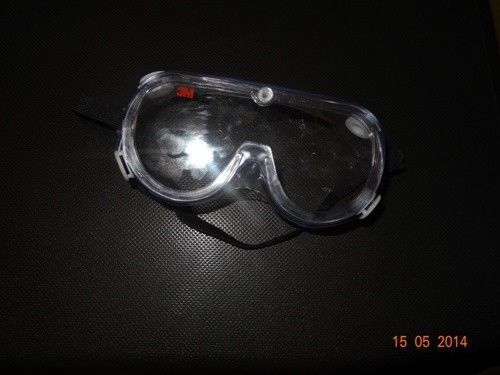 Set of 3 new splash goggles, 3m chemical goggles, splash safety goggles for sale