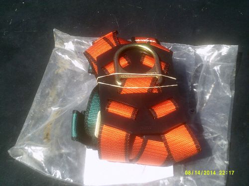 MSA pull over Harness 415631size XLG 310 lbs. Capacity