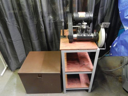 Grinder,Dumore (3Hp) Tool Post Cat 25-024 W/25X250 Spindle &amp; Storage Case, Mint!