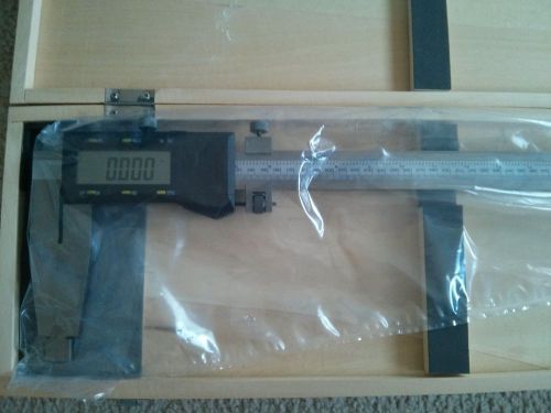 Special 80 inch heavy duty electronic digital caliper in wooden case for sale