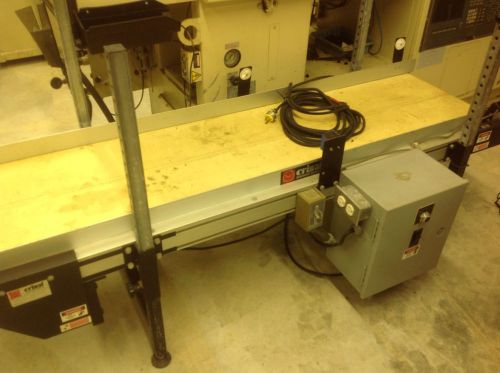 Crizaf injection molding conveyors, horizontal and horizontal to incline for sale