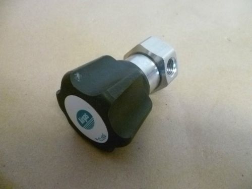 AIRGAS STAINLESS STEEL VALVE # DRK-2-4S , MAX INLET 3000 PSIG
