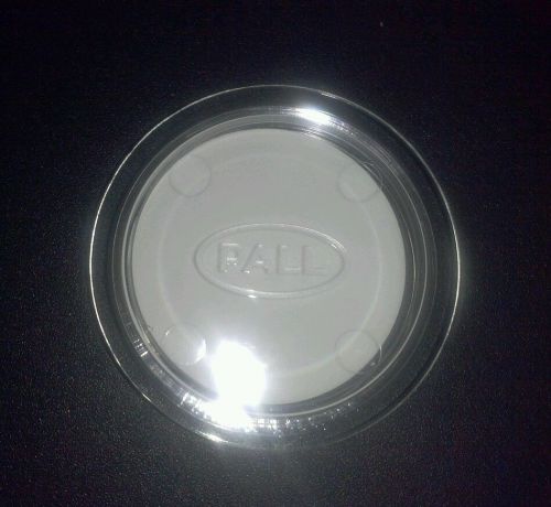 Pall small petri dishes with pre-loaded absorbant pad