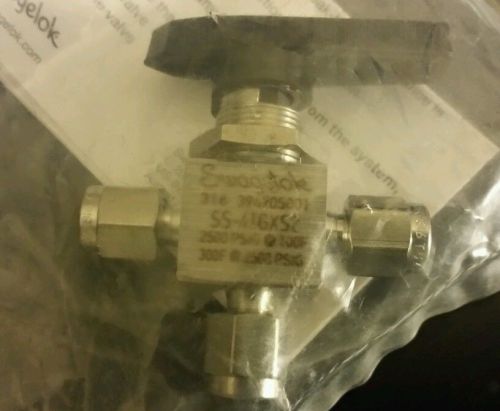 NEW!!! Swagelok SS-41GXS2, 3-WAY valve, 316 ss stainless steel