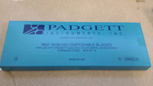 Padgett Dermatome Blades Box of 10 EXPIRED REF 3539-252