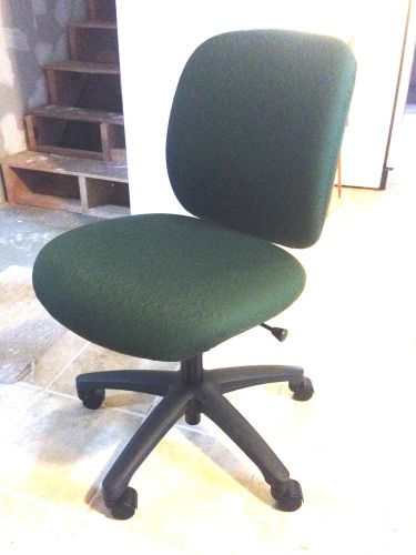 Dark green adjustable height swivel mid-back task chair office desk office chair for sale