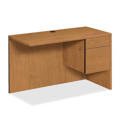 The Hon Company HON10515RCC 10500 Wood Series Harvest Laminate Office Desking