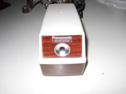 Panasonic Auto-Stop Electric Pencil Sharpener Model KP-100N Beige Works Great!