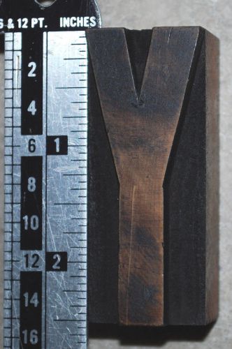 Vintage / Antique Letterpress Wood Printer&#039;s Type &#034;Y&#034;, 15 line, 2 1/2&#034; tall