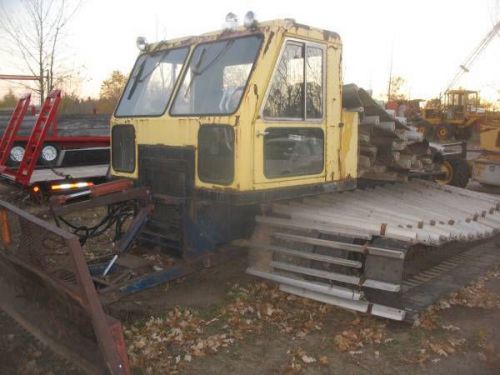 Bombardier snow groomer sno cat v8 auto dozer blade tracked vehicle two man