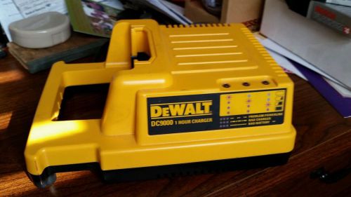 Dewalt 28-36v lithium-ion dc9000 battery charger dc900 1-hour - many available for sale