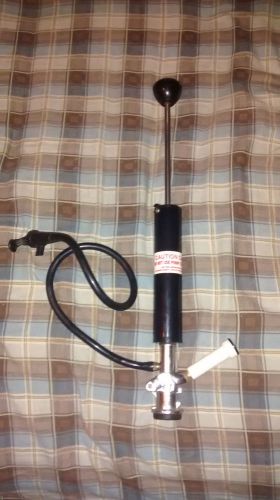 Johnson Enterprises 3/16&#034; Beer Keg Tapper with Hose!  Hand Pump