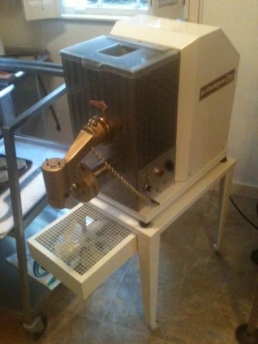 La Prestigiosa 2000 Commercial Pasta Machine With Table stand &amp; Dies