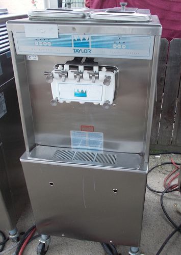 Taylor soft serve ice cream yogurt making machine model 754-33 for sale