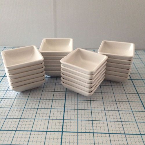 NEW LOT OF 24 CARLISLE SQUARE RAMEKIN - 2OZ - DIPPING SAUCE CONDIMENTS - 086002