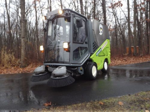 2009 tennant green machines 636hs sweeper for sale