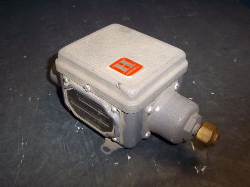 NOS Honeywell L91 Proportional Pressuretrol Pressure Control (9730)