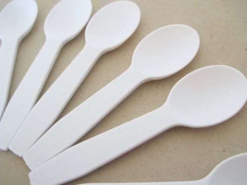 1000 white plastic taster spoons $24.99 FREE SHIPPING