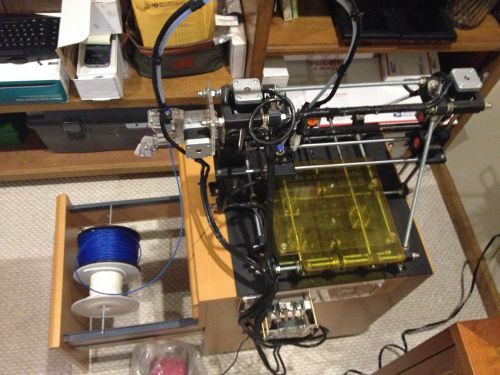 3D Stuffmaker - Prusa 3D Printer -  Reprap - Assembled - 2 spools PLA 3mm