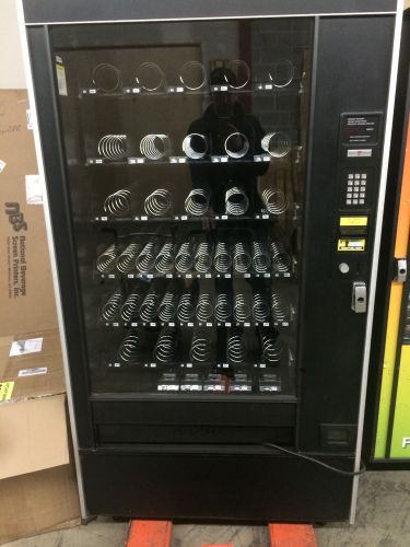 Automatic products studio 2 snack vending machine golden eye new paint led light for sale