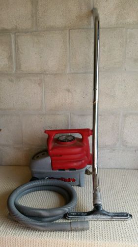 Sanitaire commercial wet pickup vacuum spot cleaner sc6070 extractor 1.5 gallon for sale