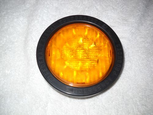 Federal Signal Round Flashing LED Warning Light Amber 4&#034; Dia NEW 605523-02