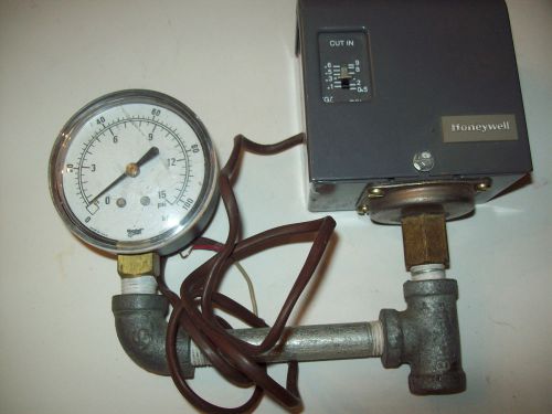 Pa404a 1033 honeywell pressure control pressuretrol controller w marshall gauge for sale