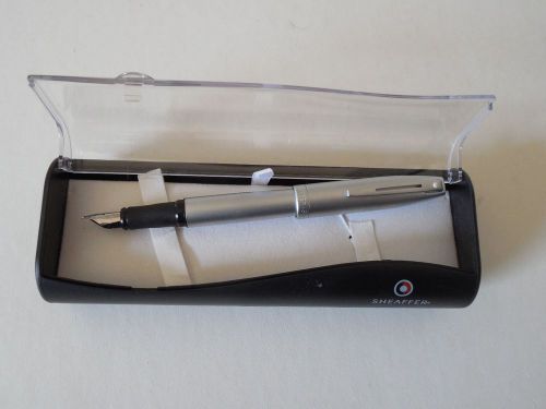 Sheaffer Javelin Fountain Pen  124-0   Argent Silver   Medium Point