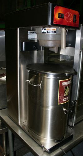 BUNN Model TB3 Ice Iced Tea Brewer with TDO-4 Dispenser