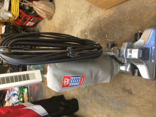 Royal 1030d commercial upright vacuum cleaner for sale
