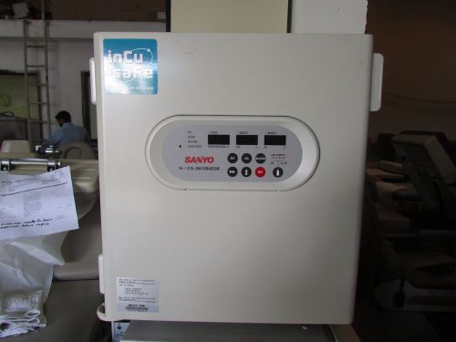 Sanyo O2 / CO2 Incubator MCO-5M