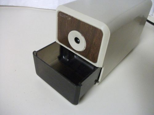 Boston Electric Pencil Sharpener Model 18 Made In USA..Works Great!!!!