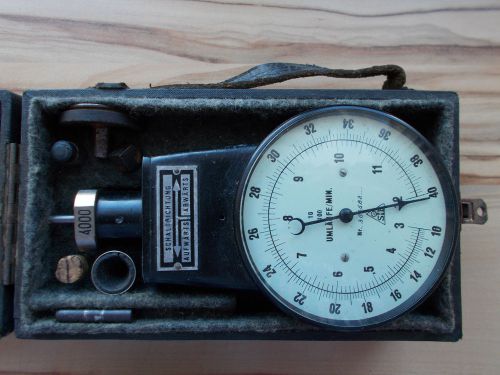 VINTAGE GERMAN HAND TACHOMETER DEVICE SET IN ORIGINAL BOX GERMANY