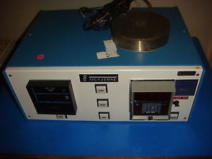 Signatone S-1047/5D3-C Temperature Controller w/5&#034; Thermal Wafer Vacuum Chuck