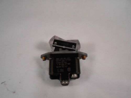 2TP4-2  TOGGLE SWITCH 230AC/250 DC 6AMP  NEW OLD STOCK  5PCS
