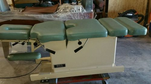 HiLL HA90C Elevating drops chiropractic table