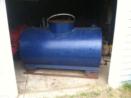 Asphalt pavement sealcoating tank with agitator driveway parking lots for sale