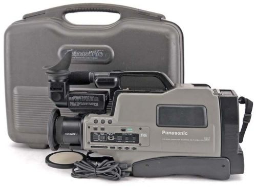 Panasonic ag-195 vhs movie camera camcorder w/power cable +carrying case parts for sale
