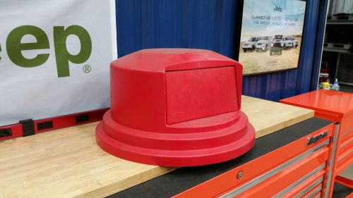 Dome lid for 55 gallon brute® container - red for sale