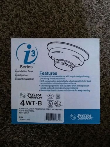 System Sensor 4WT-B 4-wire, photoelectric i3 smoke detector with a 135 Degree