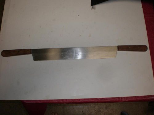 VINTAGE DEXTER DOUBLE HANDLED CHEESE KNIFE - S18914 - SOUTHBRIDGE MASS STAINLESS