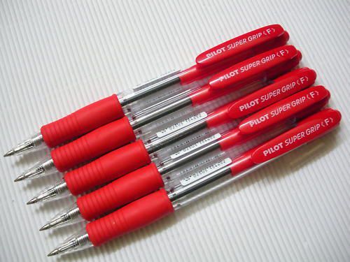 (12 Pens Pack) Pilot 10R super grip retractable ball point pen, 0.7mm Red