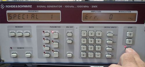 ROHDE &amp; SCHWARZ SMX-B1 SIGNAL GENERATOR 100kHz - 1000 MHz SMX