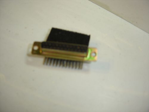 AMPHENOL 25 PINS MALE CONNECTOR PC BOARD MOUNT OVERALL SIZE 53 MM X 1/2 INCHES