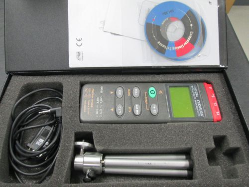 Omega HH-309A Datalogging Thermometer 4 channel W/RS-232 cord/software/&amp; Tripod