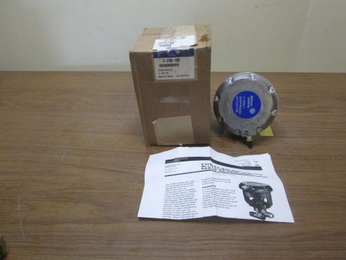 NEW JOHNSON CONTROLS V-3766-1002 1/2 INCH FLARE 3 TO 6 PSIG ACTUATOR